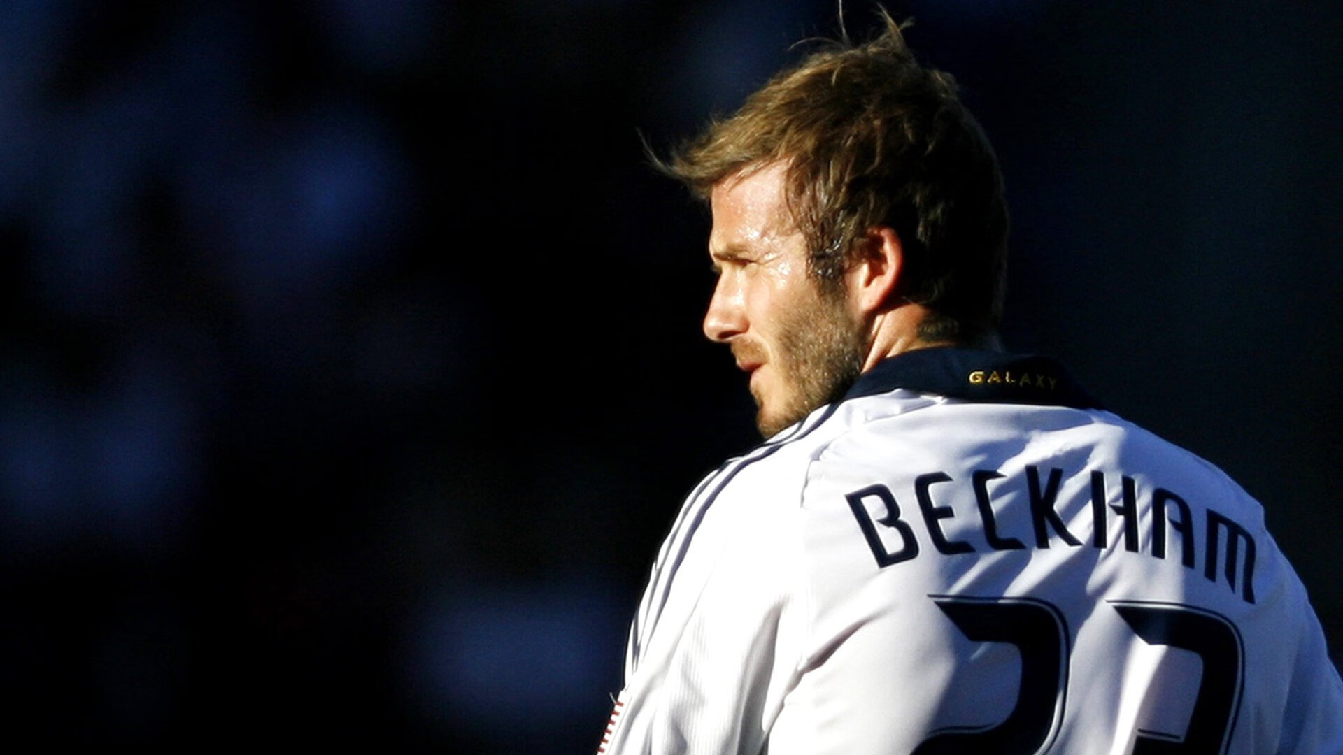 体育新闻中心发布全球体育界重大事件回顾专辑，世界十大体育事件